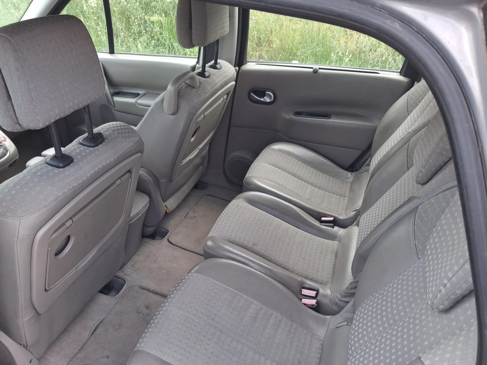 Renault Scenic, снимка 3 - Автомобили и джипове - 54679758