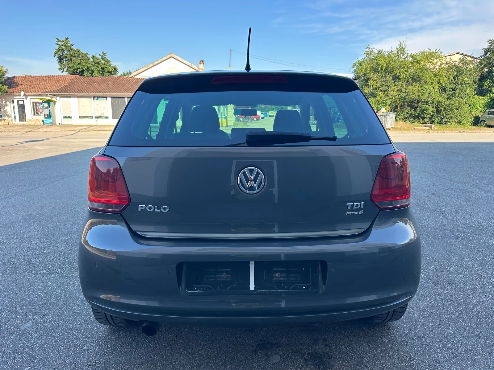 VW Polo 1.6TDI High-Line Италия, снимка 6 - Автомобили и джипове - 54857240