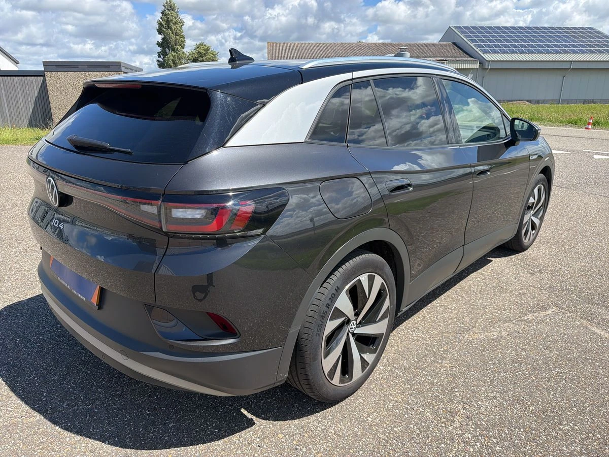 VW ID.4 ОЧАКВАН ВНОС СМЯНА НА ЦВЯТ1000ев 1stPro Performanc, снимка 15 - Автомобили и джипове - 54889098