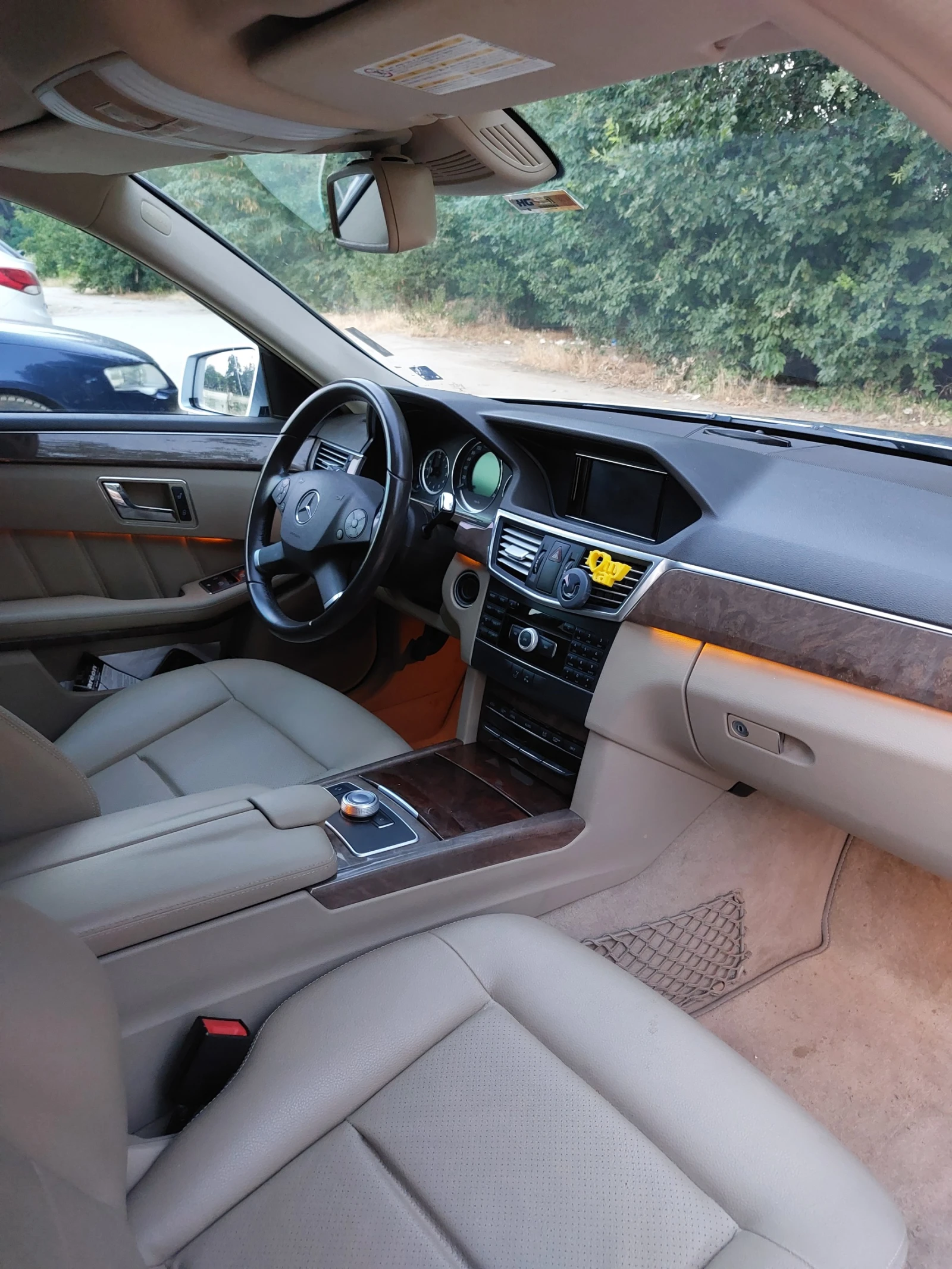 Mercedes-Benz E 350, снимка 8 - Автомобили и джипове - 55040267