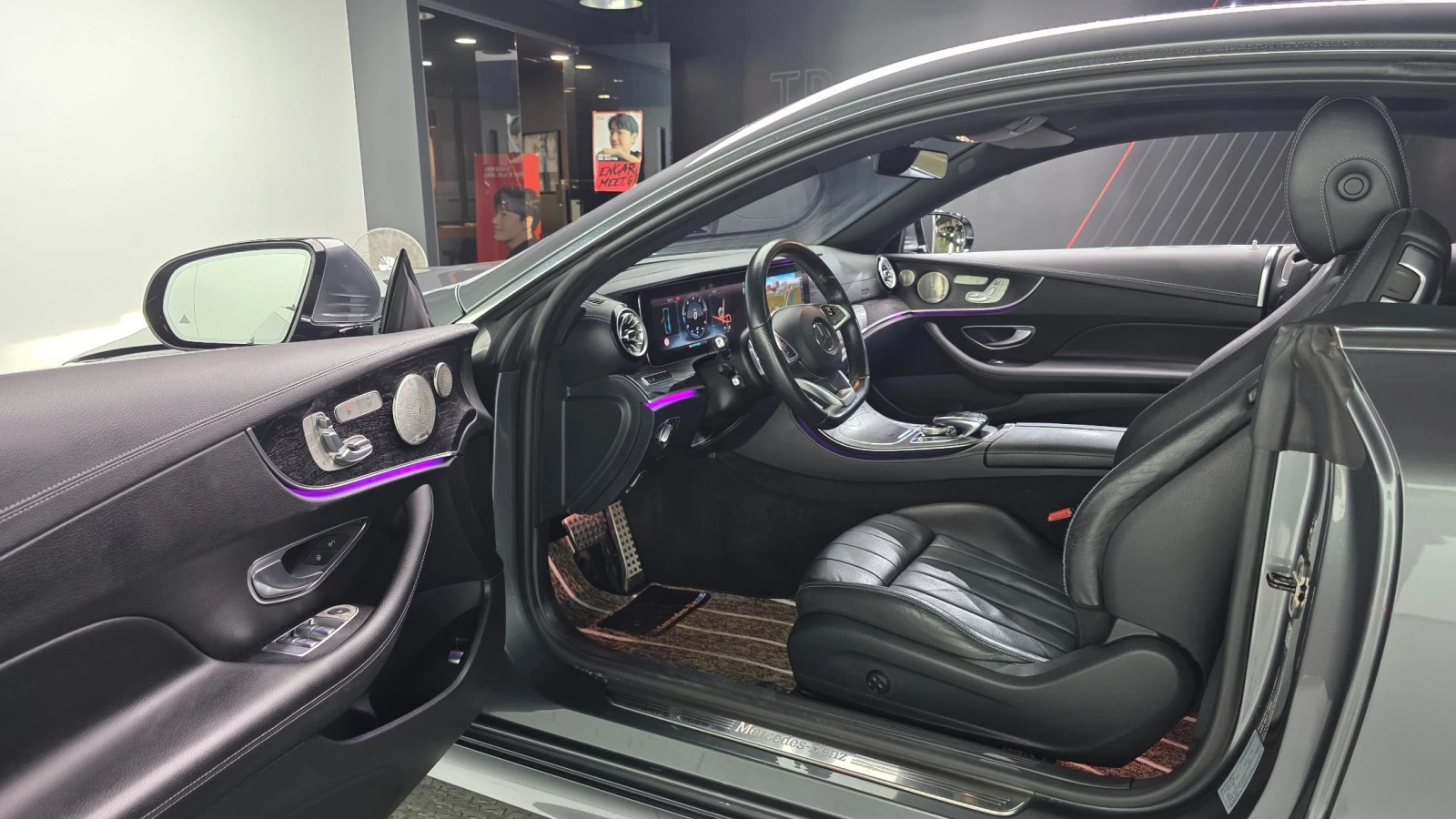 Mercedes-Benz E 220 2.0 Coupe , снимка 8 - Автомобили и джипове - 55486800