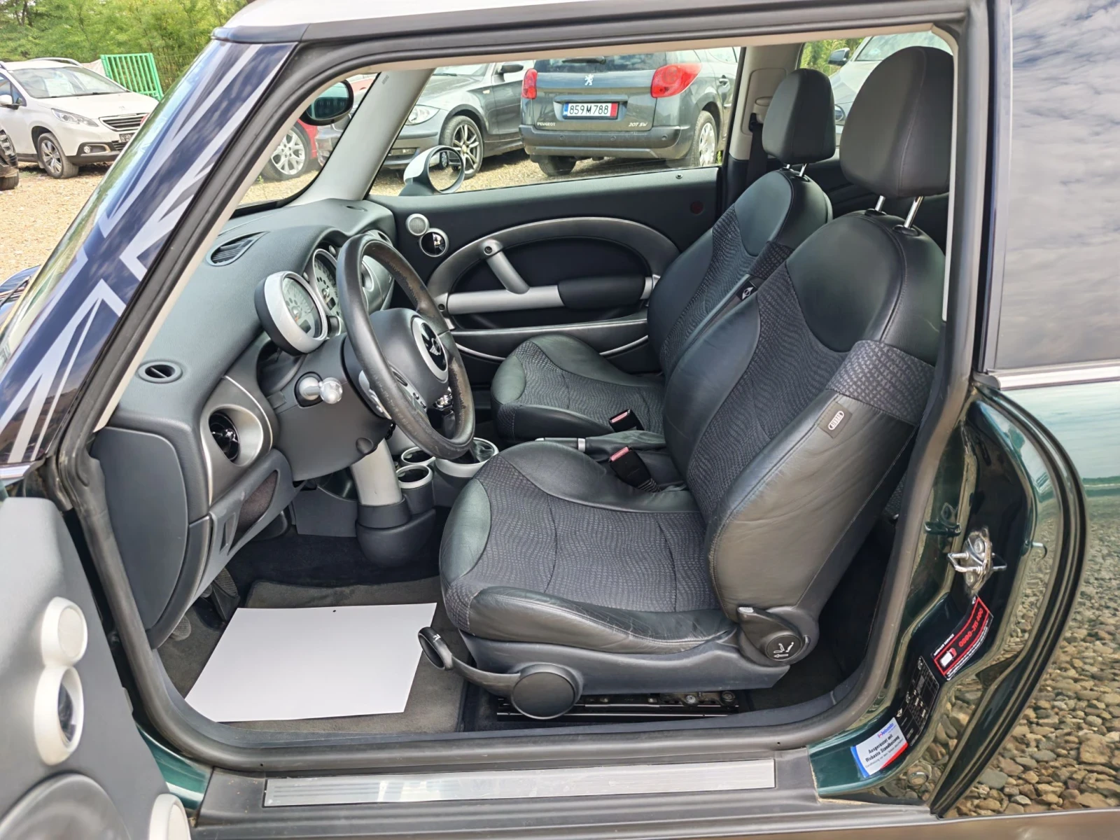Mini Cooper 1.6i 90к. Full!! Топ!!!, снимка 9 - Автомобили и джипове - 55675372