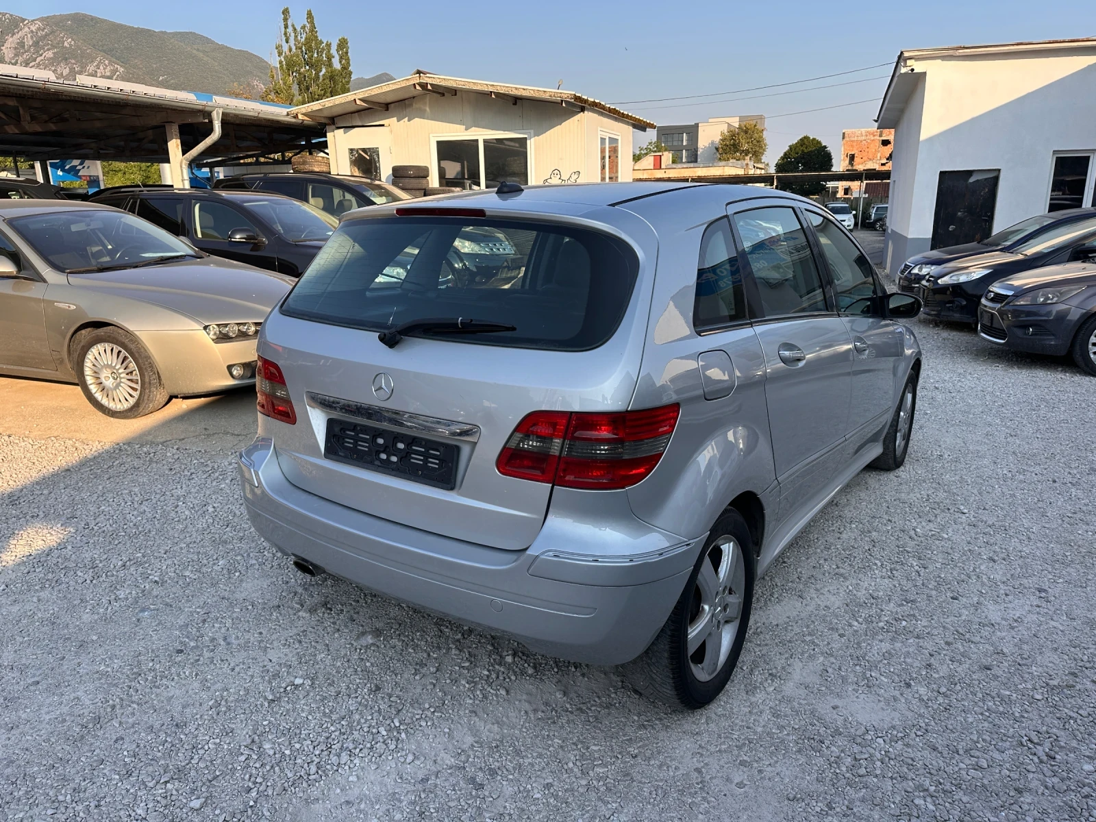 Mercedes-Benz B 200 2.0CDI - КЛИМАТИК, снимка 5 - Автомобили и джипове - 55746274