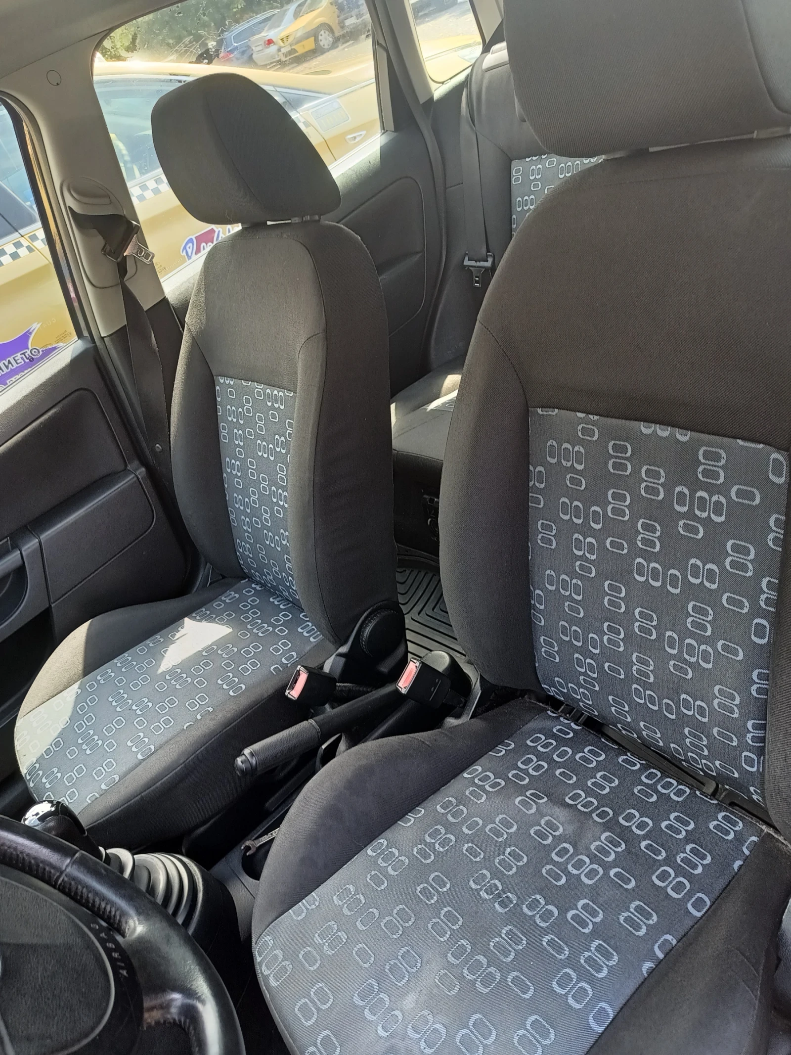 Ford Fiesta, снимка 2 - Автомобили и джипове - 56440089