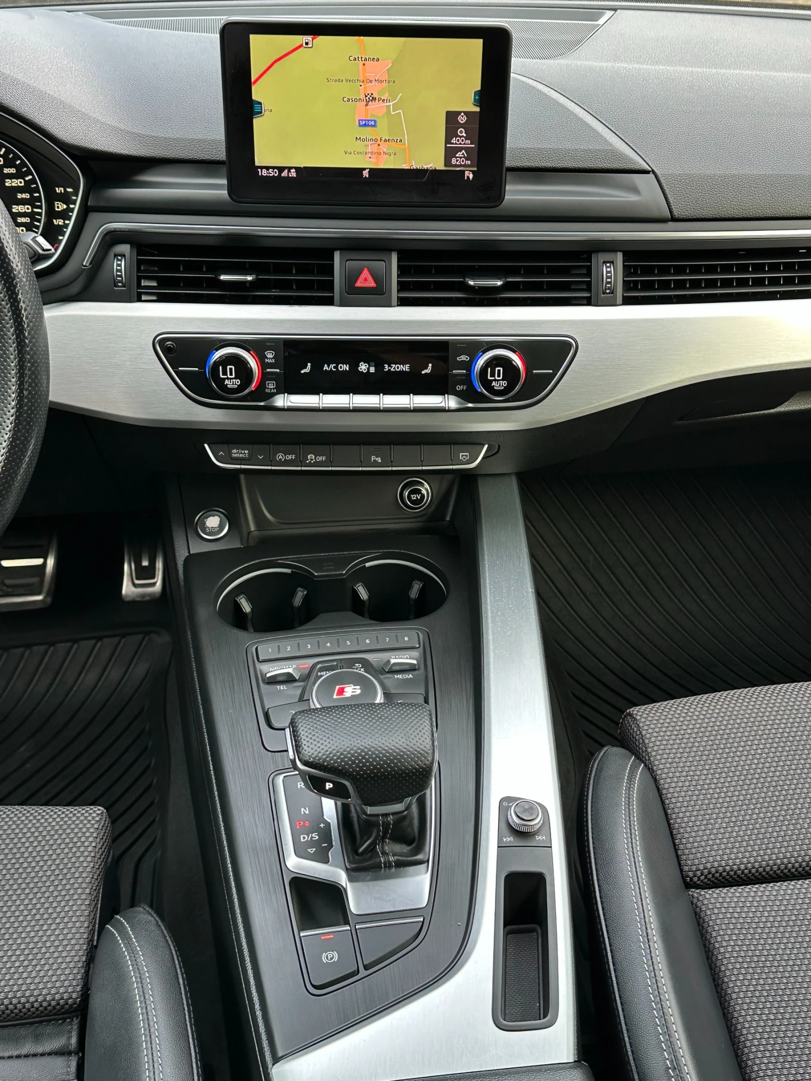 Audi A4 2.0TDi-FULL LED-S-Line-NAVI-КОЖА-АВТОМАТ-2017г-, снимка 13 - Автомобили и джипове - 55906017