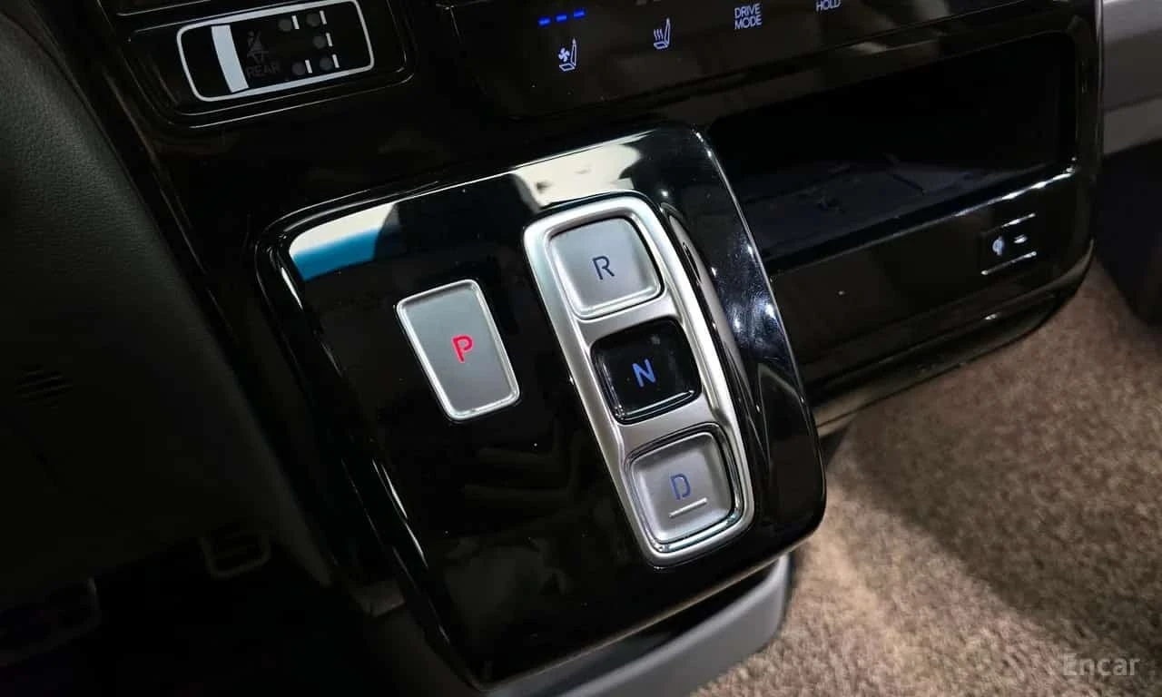 Hyundai Staria Lounge 7 Seater/�������/���������/����������� | Mobile.bg � ����������� 9