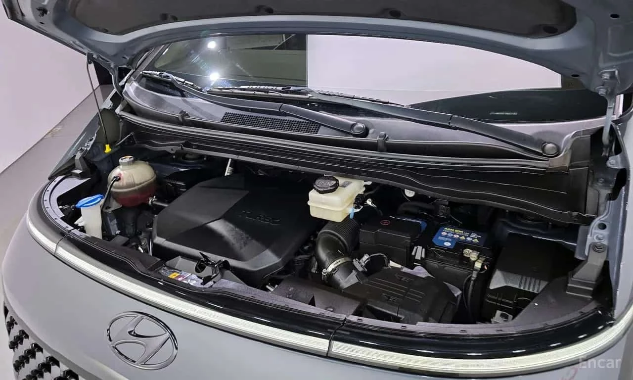 Hyundai Staria Lounge 7 Seater/�������/���������/����������� | Mobile.bg � ����������� 6