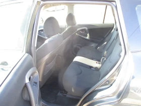 Toyota Rav4 2.0/БЕНЗИН/АВТОМАТИК/КАТО НОВА/, снимка 11