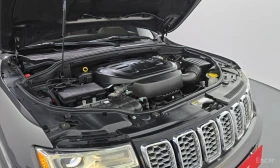 Jeep Grand cherokee 3.6* V6* 8ZF* OVERLAND* ДИСТРОНИК* ОБДУХВАНЕ* КАМЕ, снимка 17
