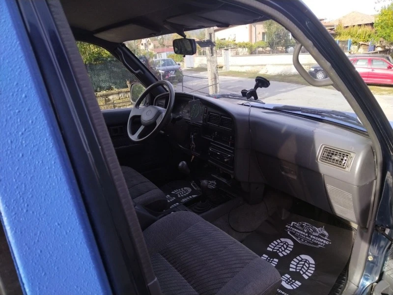 Toyota 4runner, снимка 9 - Автомобили и джипове - 47362844