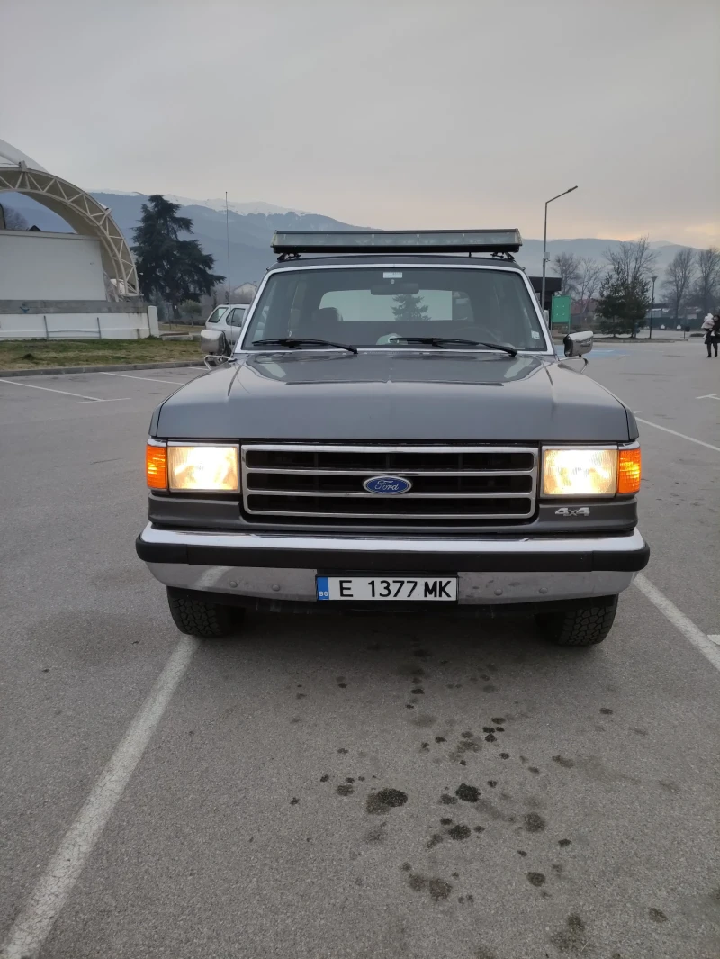 Ford Bronco, снимка 1 - Автомобили и джипове - 48610826