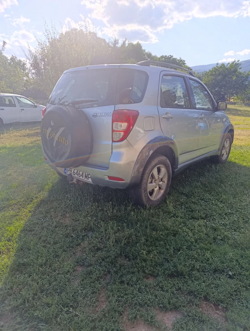 Daihatsu Terios, снимка 4 - Автомобили и джипове - 52976726