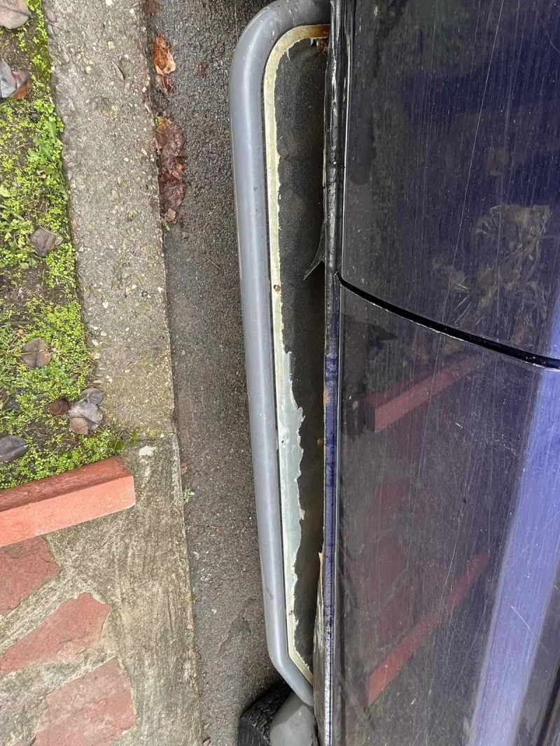 Nissan Terrano, снимка 2 - Автомобили и джипове - 52353379