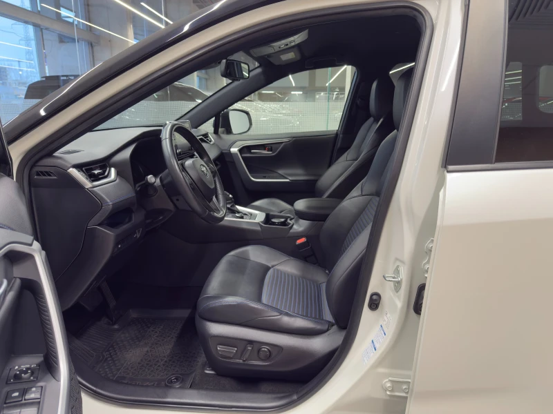 Toyota Rav4 Hybrid STYLE AWD, снимка 15 - Автомобили и джипове - 52660863