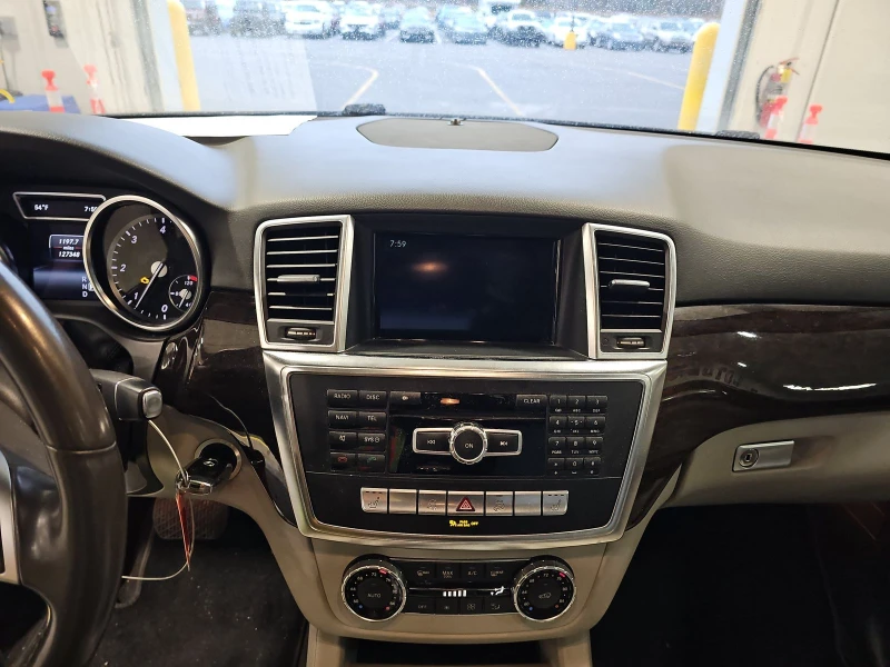 Mercedes-Benz ML 350, снимка 11 - Автомобили и джипове - 52977338