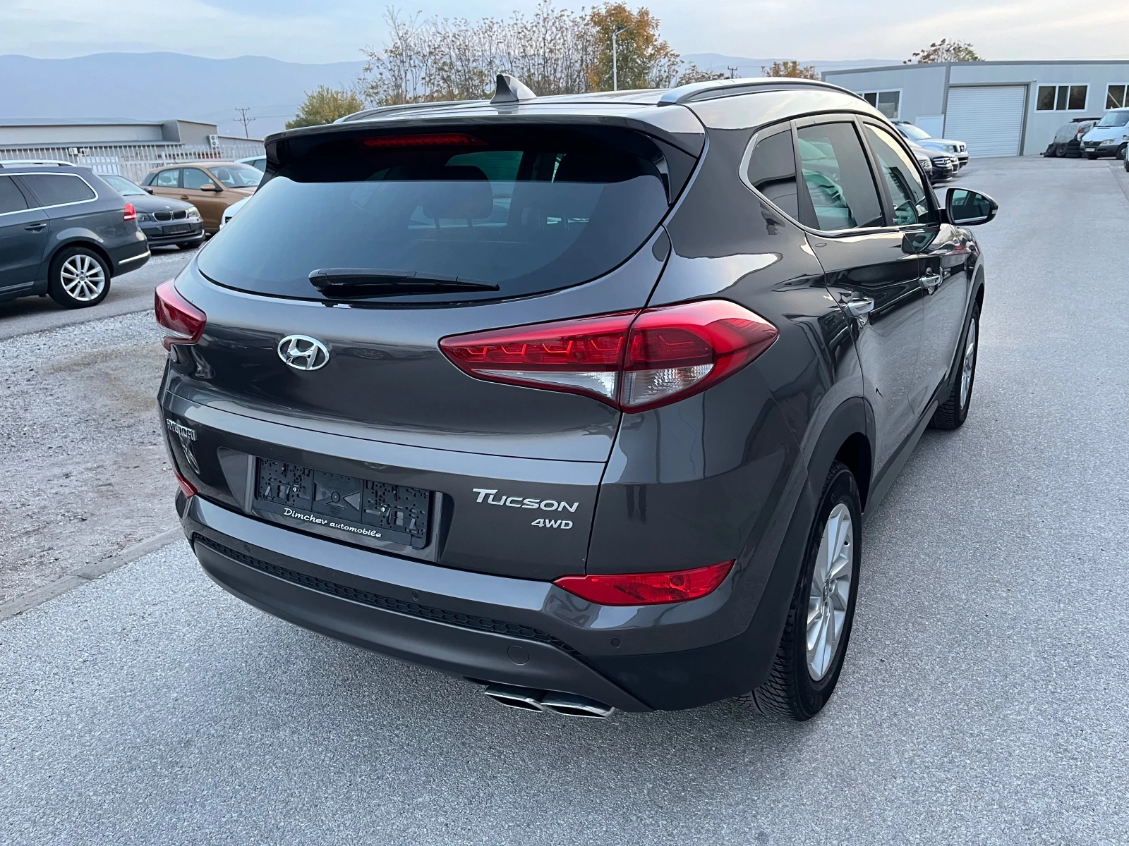 Hyundai Tucson 4x4/2.0 D 136k.c - изображение 6