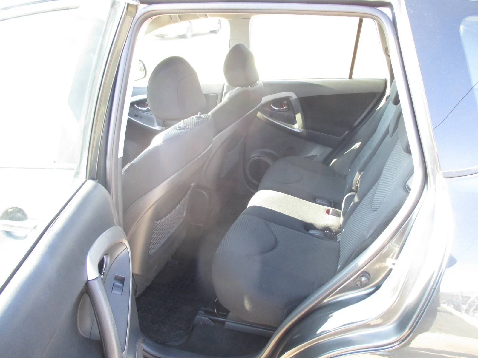 Toyota Rav4 2.0/// / | Mobile.bg   11