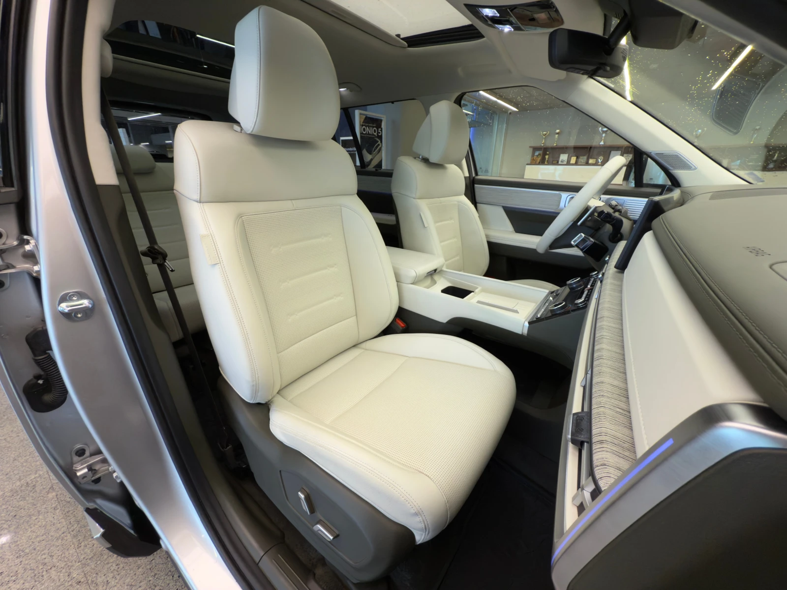 Hyundai Santa fe LUXURY Hybrid - изображение 8