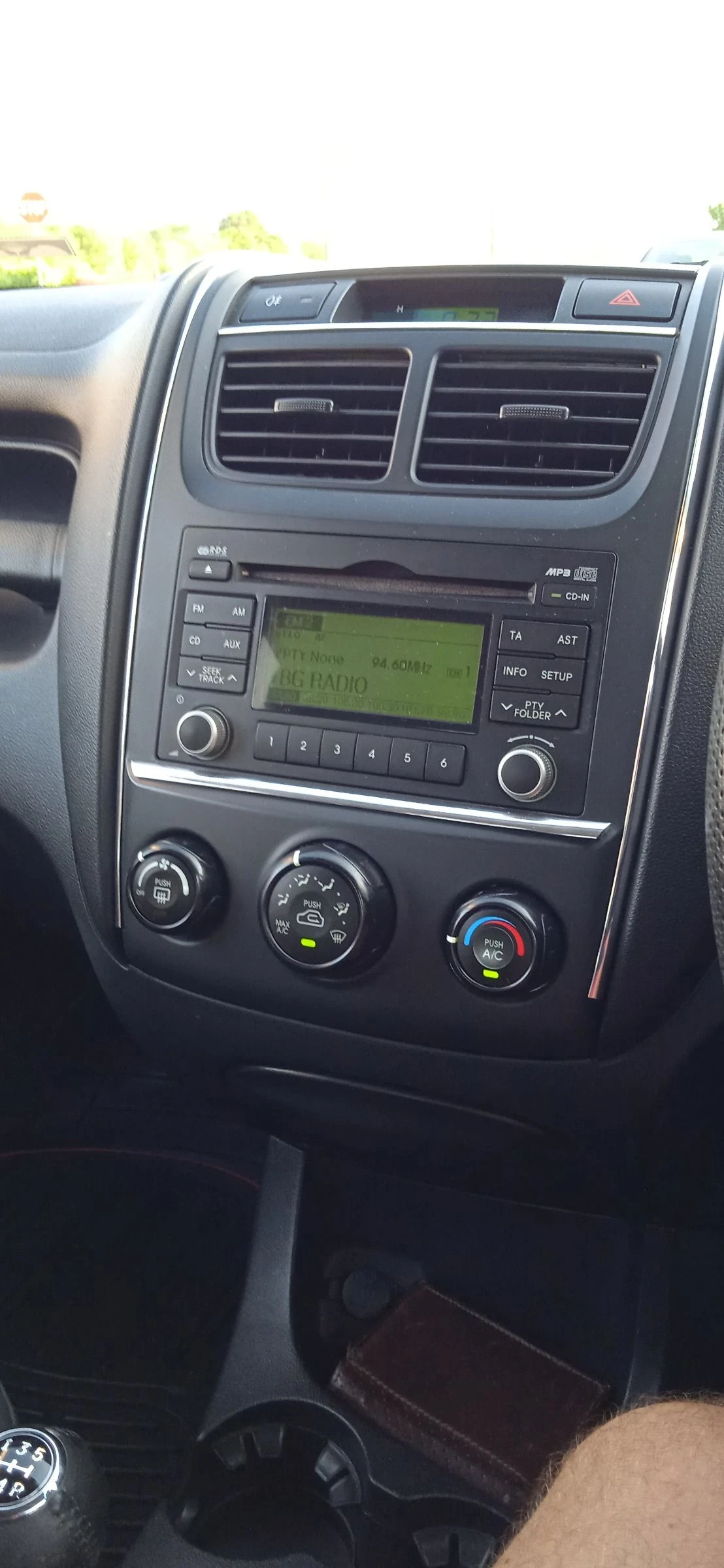 Kia Sportage 2.0 газ - изображение 7