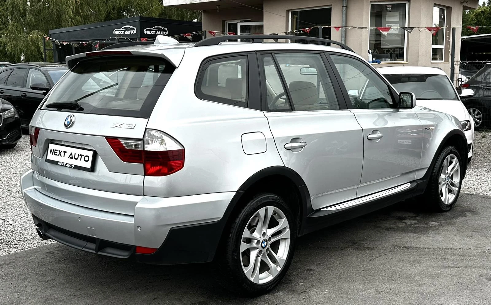 BMW X3 3.0SD 286HP PANO HUD - изображение 5