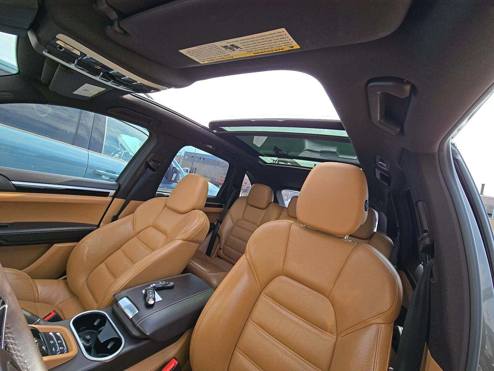 Porsche Cayenne S* PDK* ПОДГРЕВ* ОБДУХВАНЕ* 360КАМЕРА* ПАНОРАМА* , снимка 14 - Автомобили и джипове - 53916623