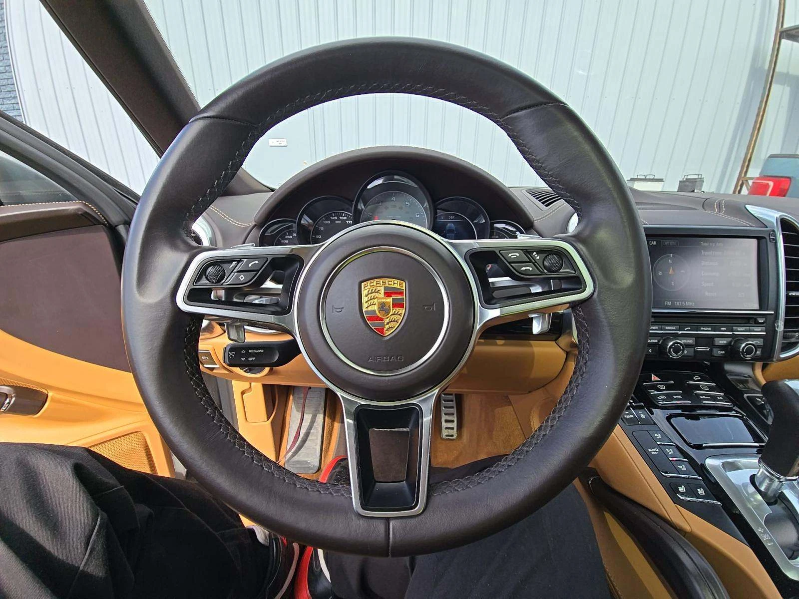 Porsche Cayenne S* PDK* ПОДГРЕВ* ОБДУХВАНЕ* 360КАМЕРА* ПАНОРАМА* , снимка 6 - Автомобили и джипове - 53916623