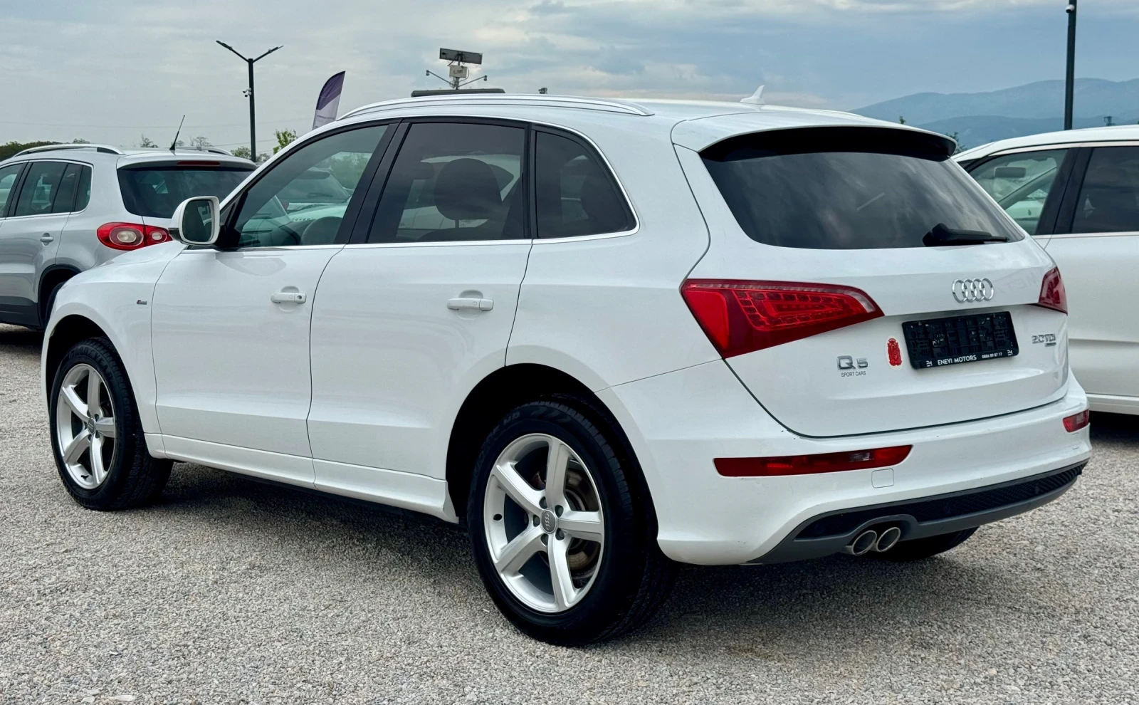 Audi Q5 2.0TDI QUATTRO S-LINE, снимка 4 - Автомобили и джипове - 54454825