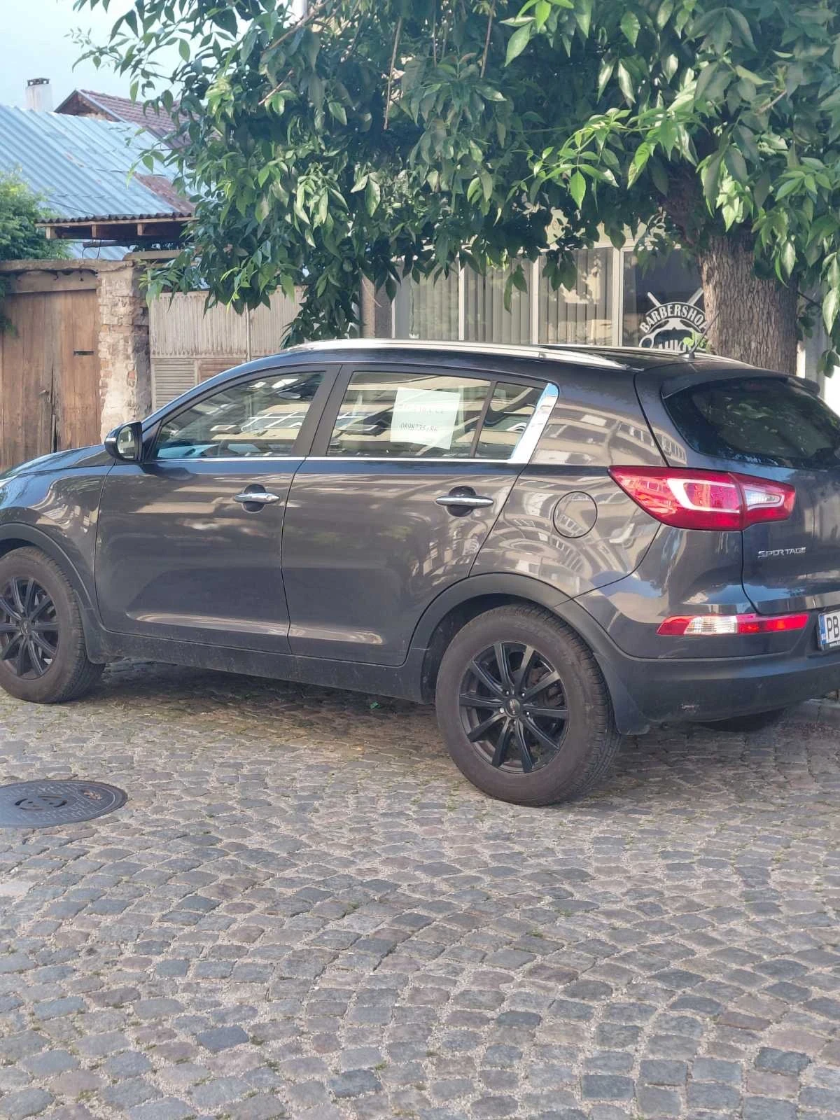 Kia Sportage, снимка 3 - Автомобили и джипове - 54688648