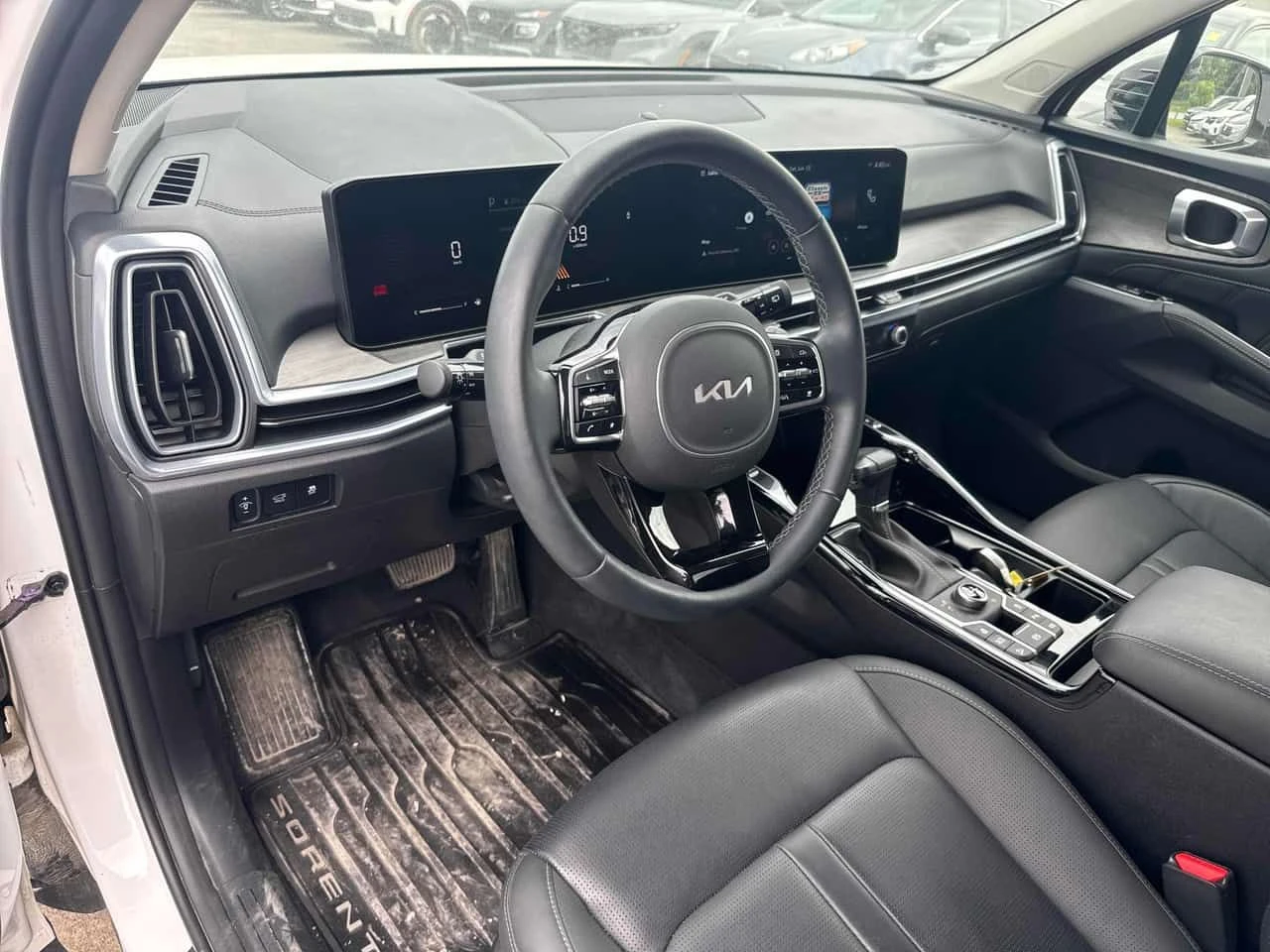 Kia Sorento  X Line AWD / DISTRONIC / CARFAX / АВТОКРЕДИТ , снимка 5 - Автомобили и джипове - 54918894