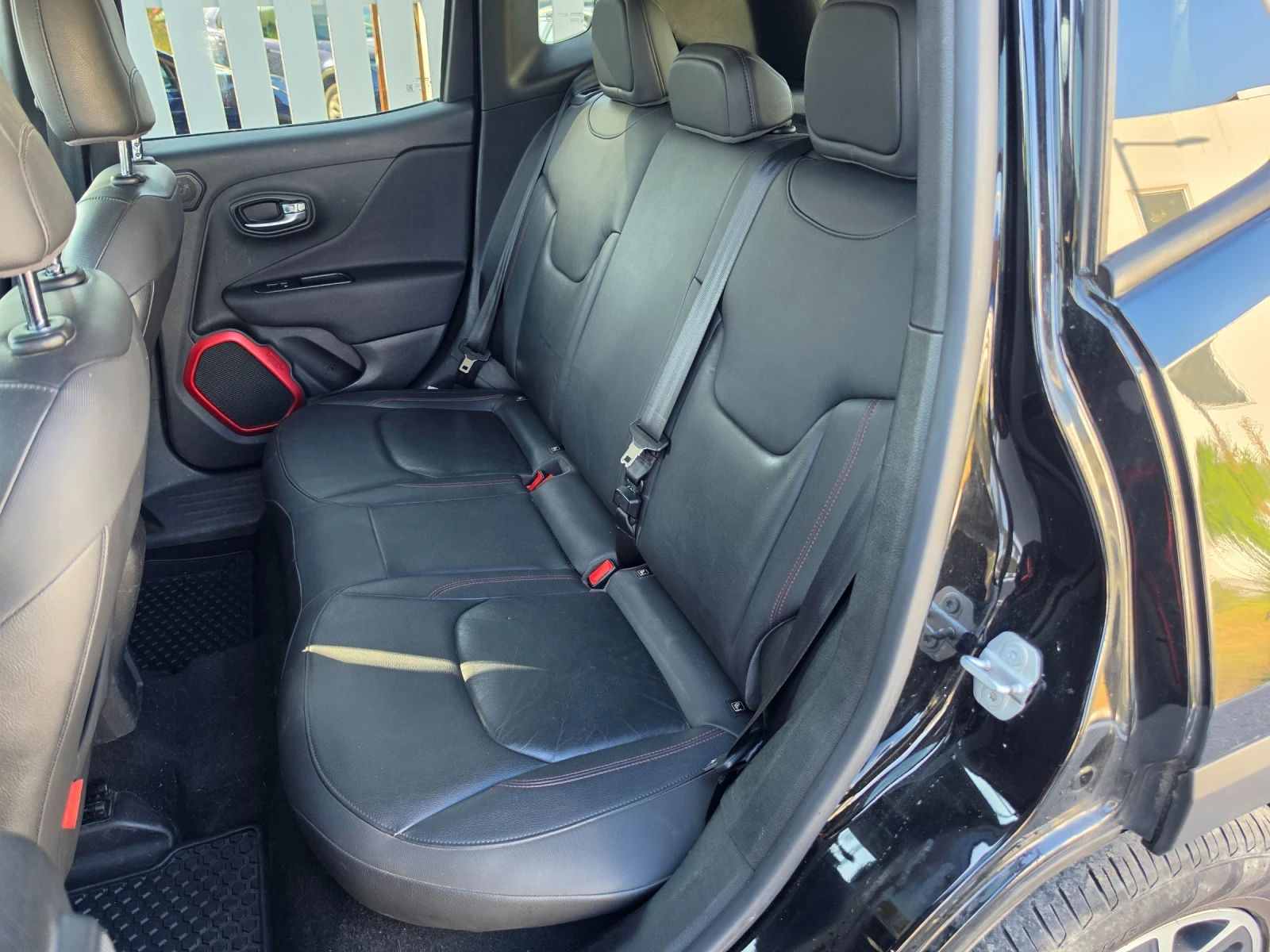 Jeep Renegade TRAIL HAWK 4X4 2.0 Multijet 170 KC, снимка 7 - Автомобили и джипове - 55466358