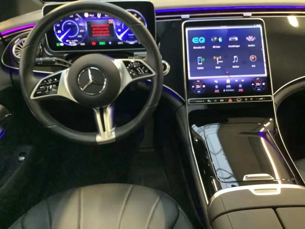 Mercedes-Benz EQE 500/AMG/408HP/4M/NIGHT/PANO/360/ACC/713z, снимка 11 - Автомобили и джипове - 55572084