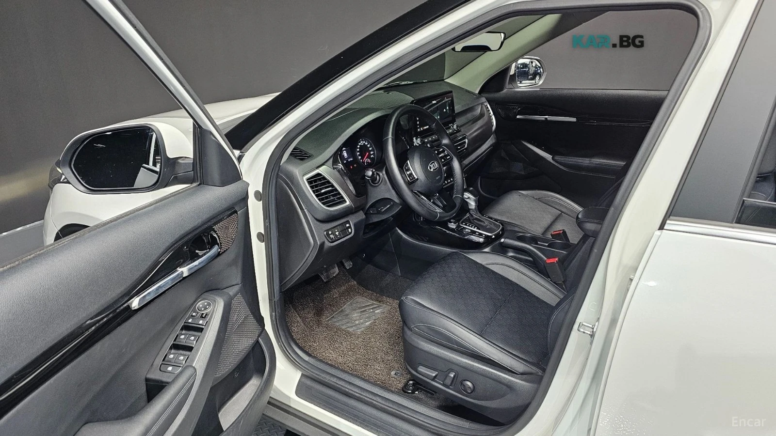 Kia Seltos 1.6T* SIGNATURE* КОЖА* ПОДГРЕВ* ОБДУХВАНЕ* КАМЕРА*, снимка 10 - Автомобили и джипове - 55820917