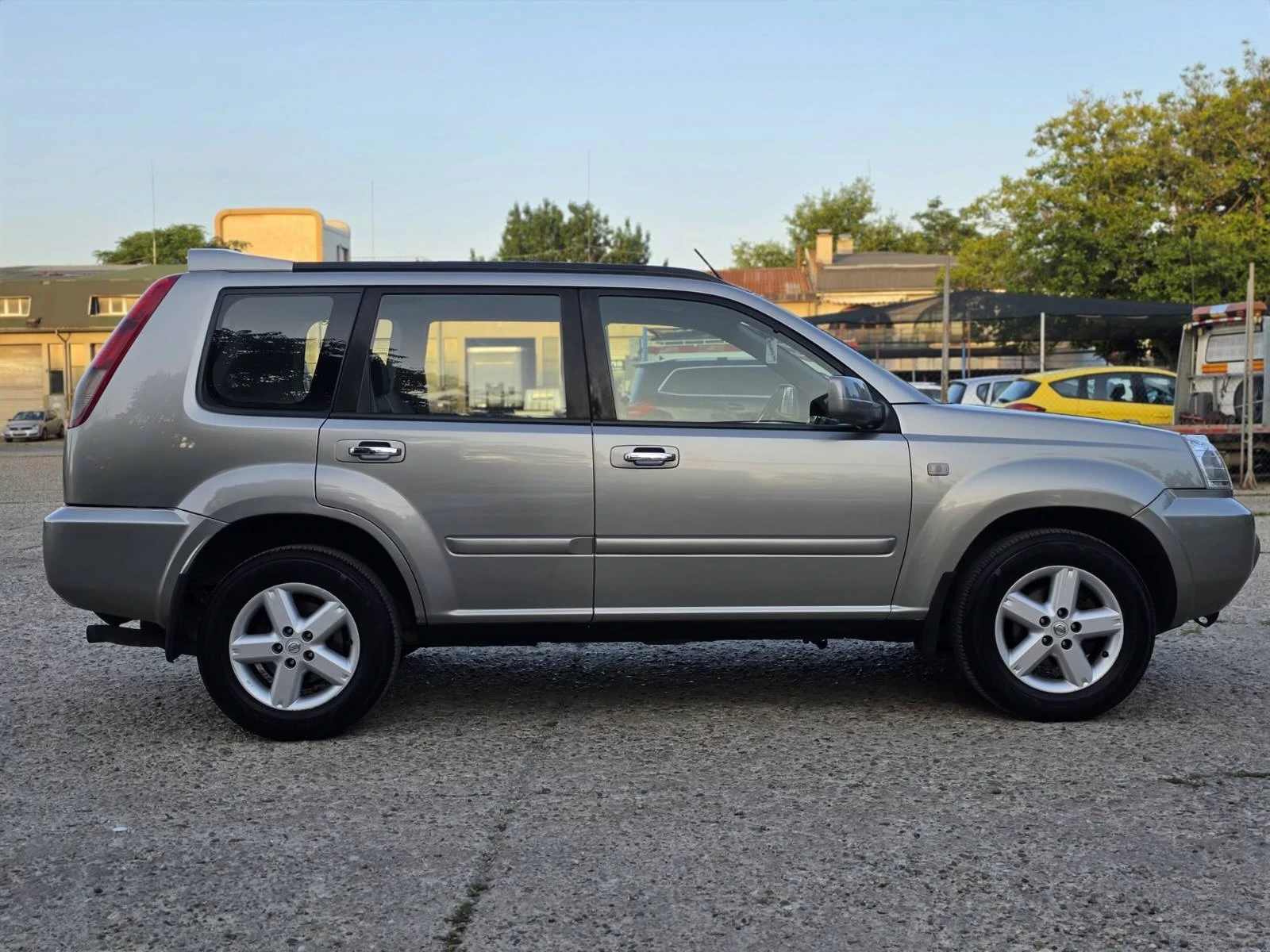 Nissan X-trail, снимка 6 - Автомобили и джипове - 55920414