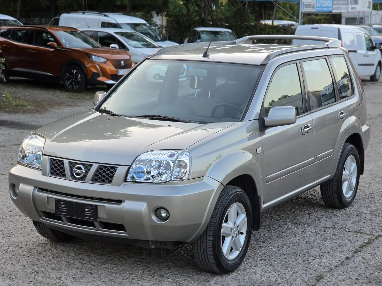 Nissan X-trail, снимка 10 - Автомобили и джипове - 55920414