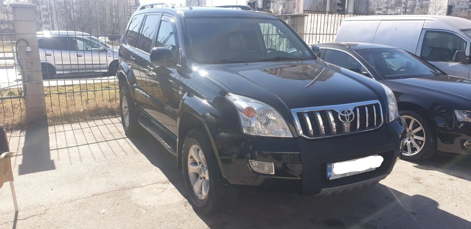 Toyota Land cruiser 3.0 D4D, снимка 4 - Автомобили и джипове - 55939664