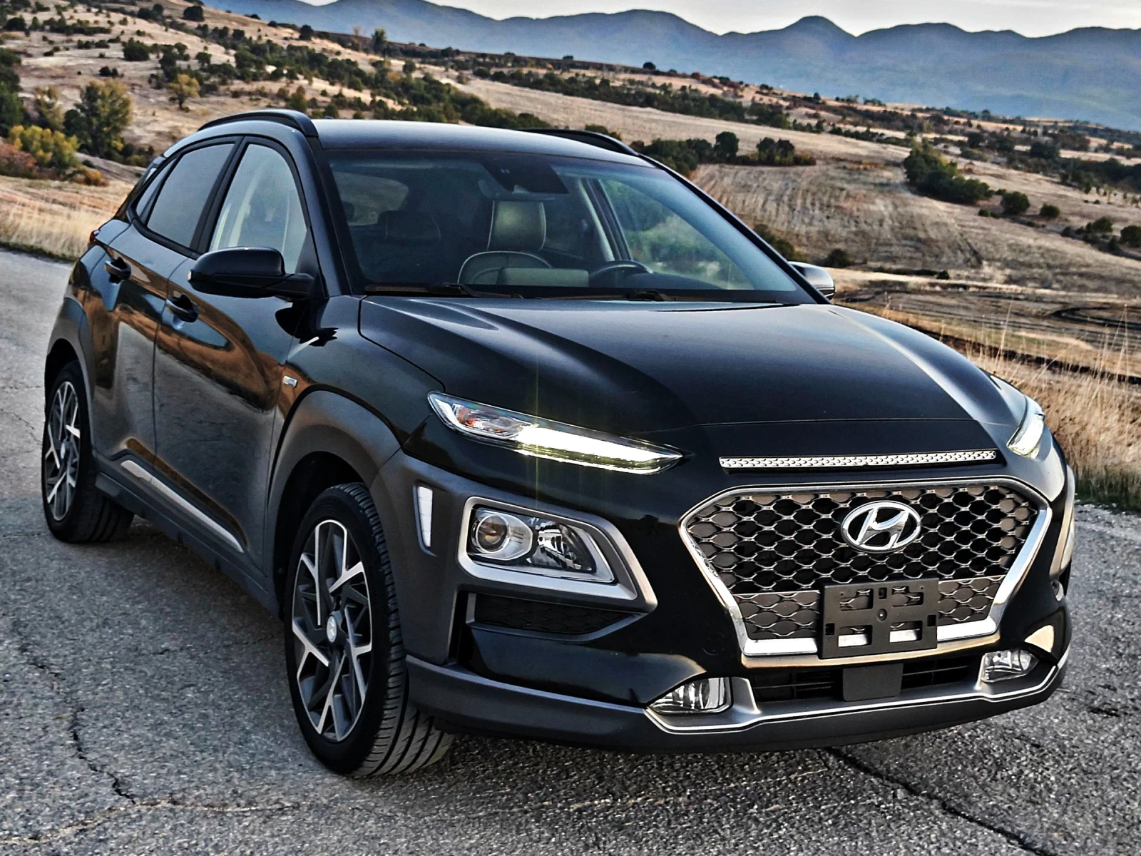 Hyundai Kona 1.6 Hybrid 