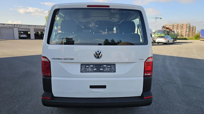 VW Transporter Т6- XXL-9 места /клима, снимка 6 - Бусове и автобуси - 50276554