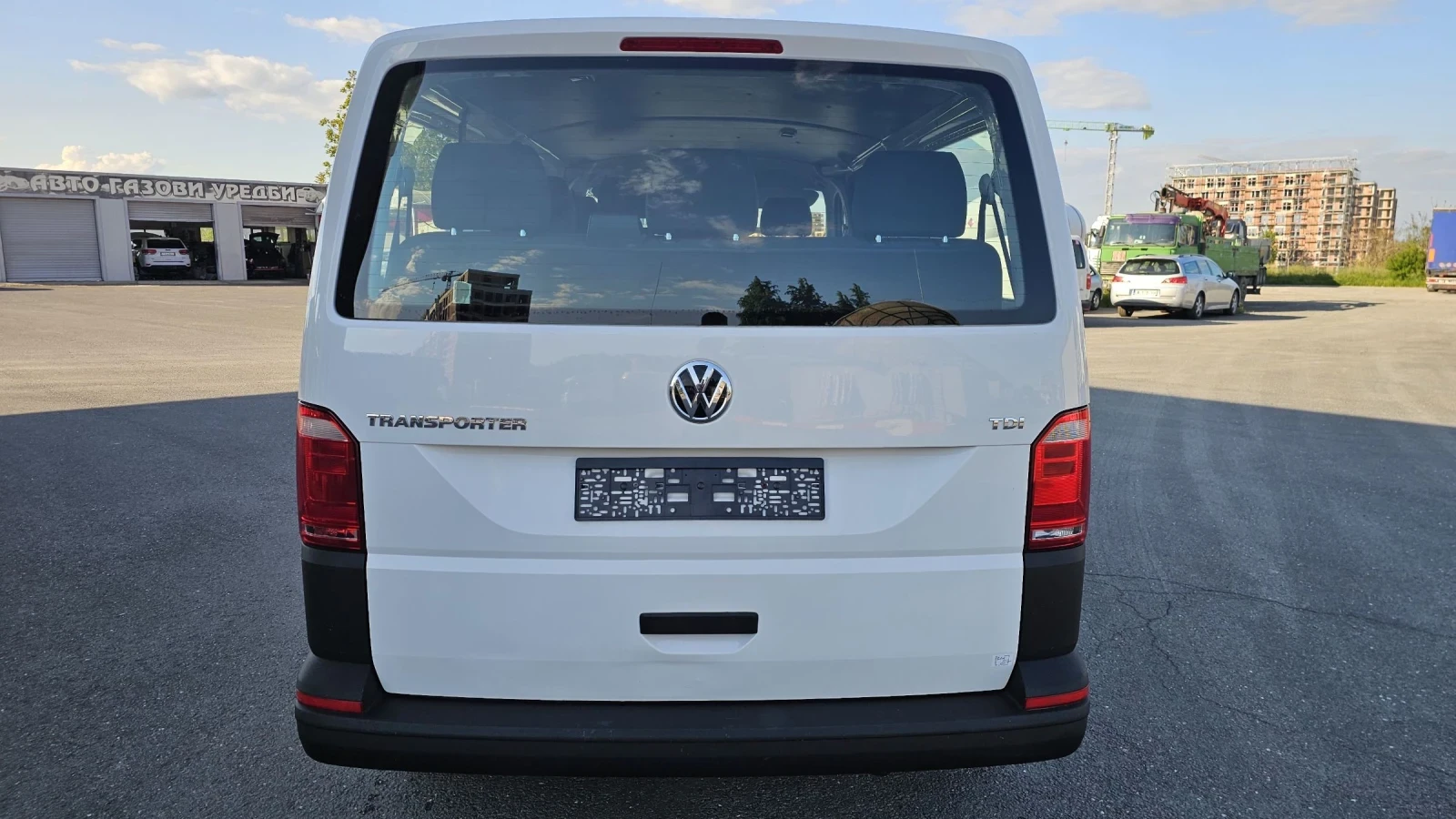 VW Transporter Т6- XXL-9 места /клима - изображение 6