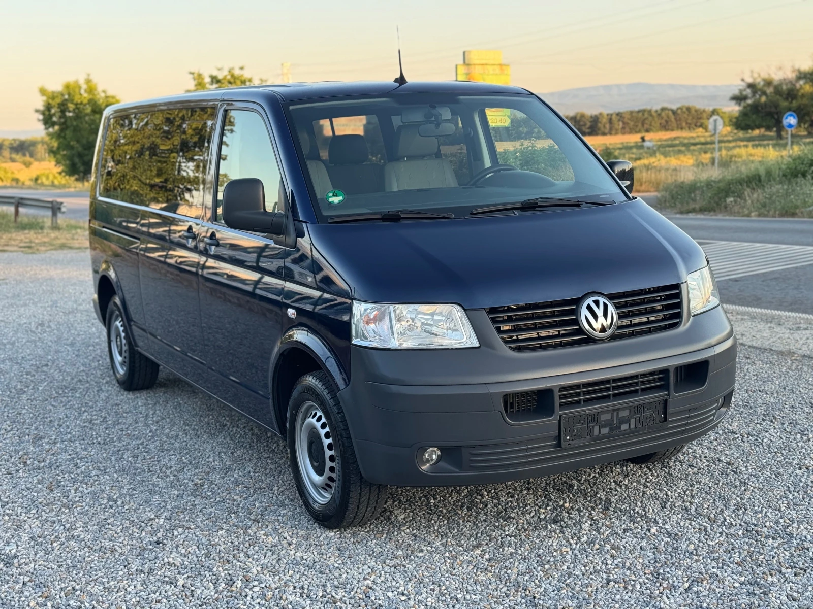 VW T5 2.5TDI* Пътнически* Немски* Макси* Полицейски* Кли, снимка 3 - Бусове и автобуси - 55246204