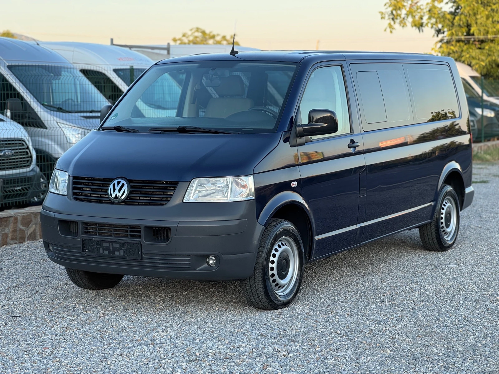 VW T5 2.5TDI* Пътнически* Немски* Макси* Полицейски* Кли, снимка 2 - Бусове и автобуси - 55246204