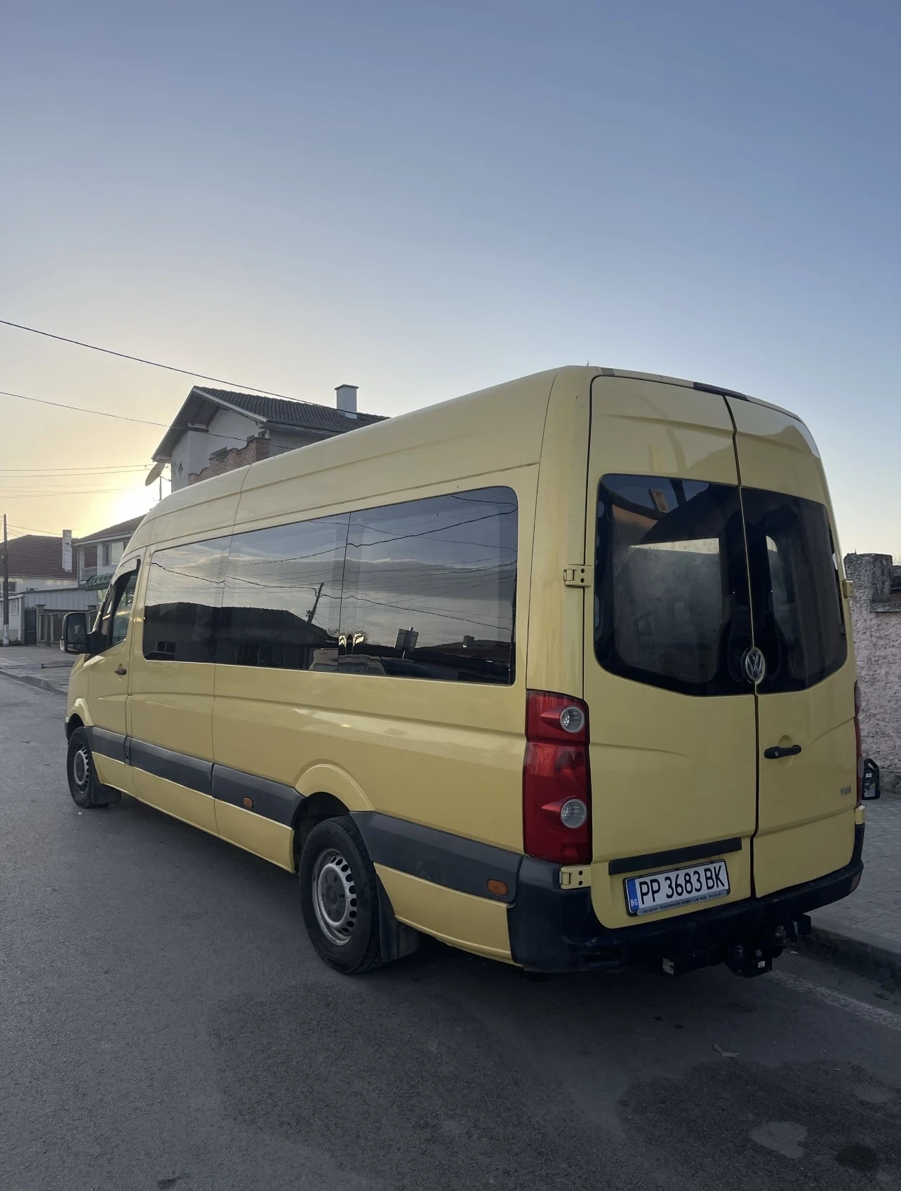 VW Crafter 2.5 TDI, снимка 4 - Бусове и автобуси - 55509912