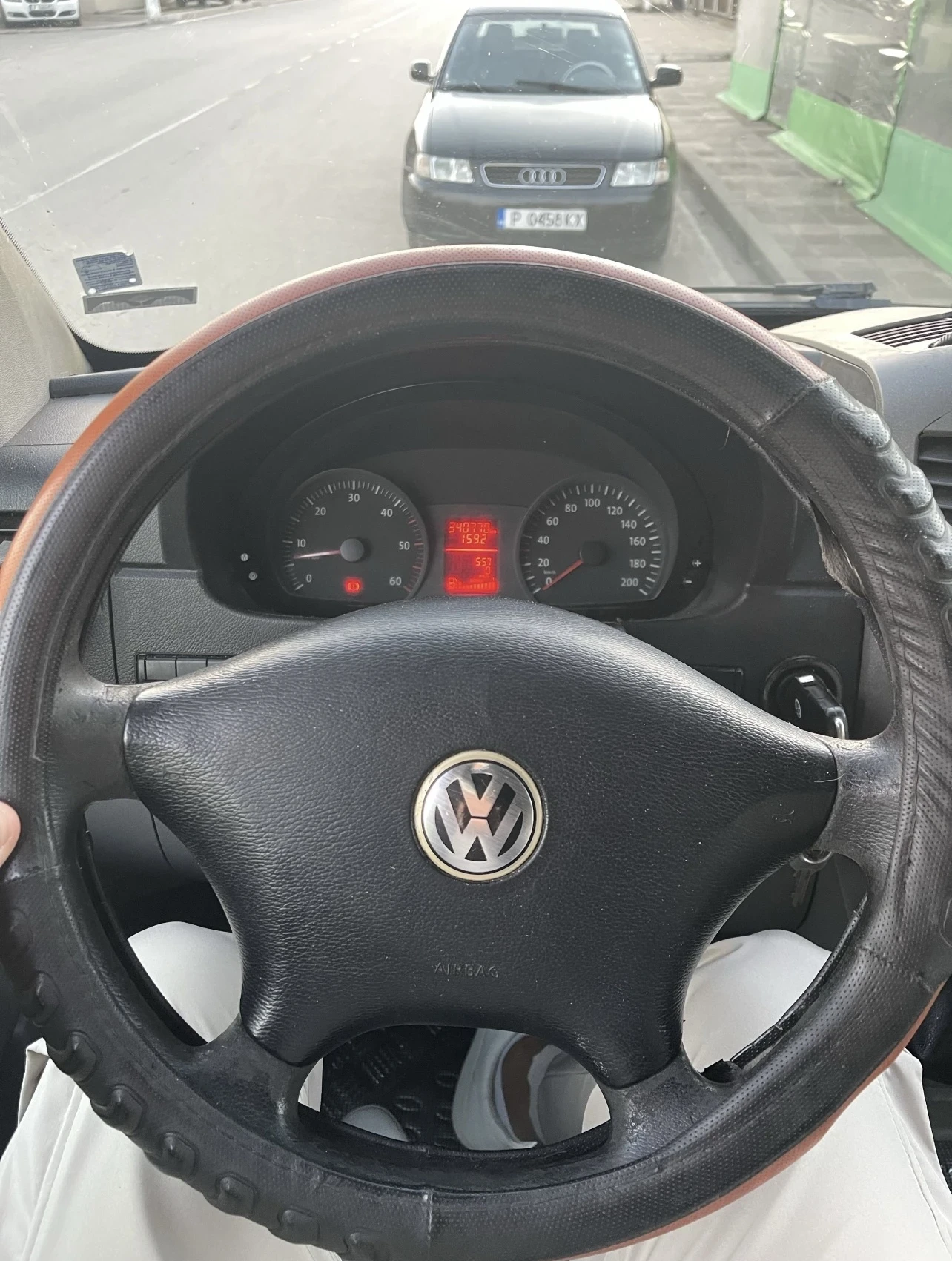 VW Crafter 2.5 TDI, снимка 12 - Бусове и автобуси - 55509912