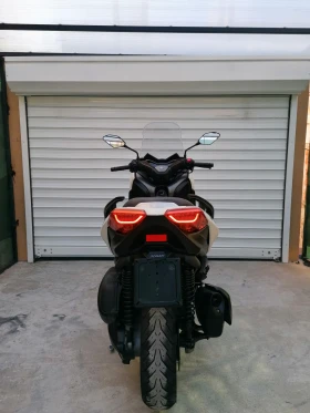 Yamaha X-max 300i 2017г, ABS, LED, TRC, Blue Core , снимка 4