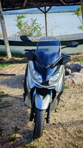  Yamaha X-max