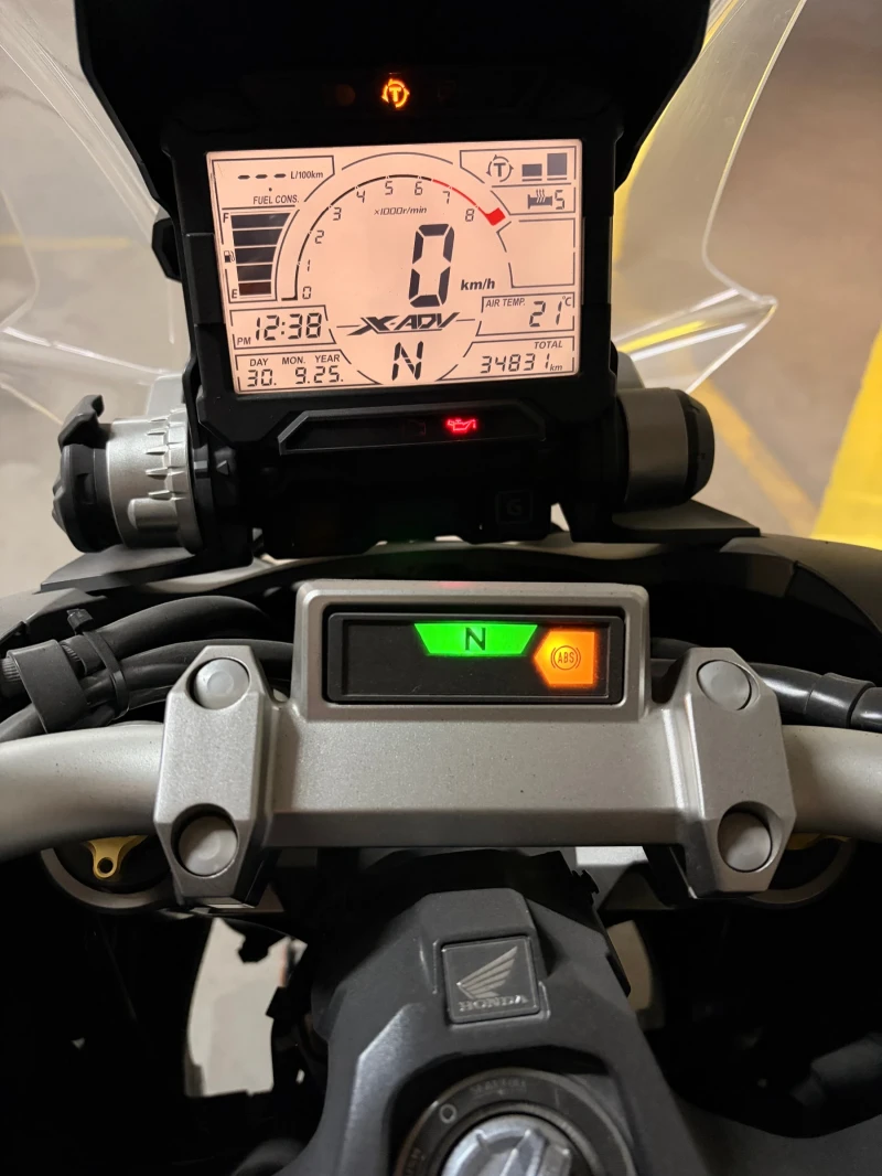 Honda X-ADV, снимка 9 - Мотоциклети и мототехника - 52382561