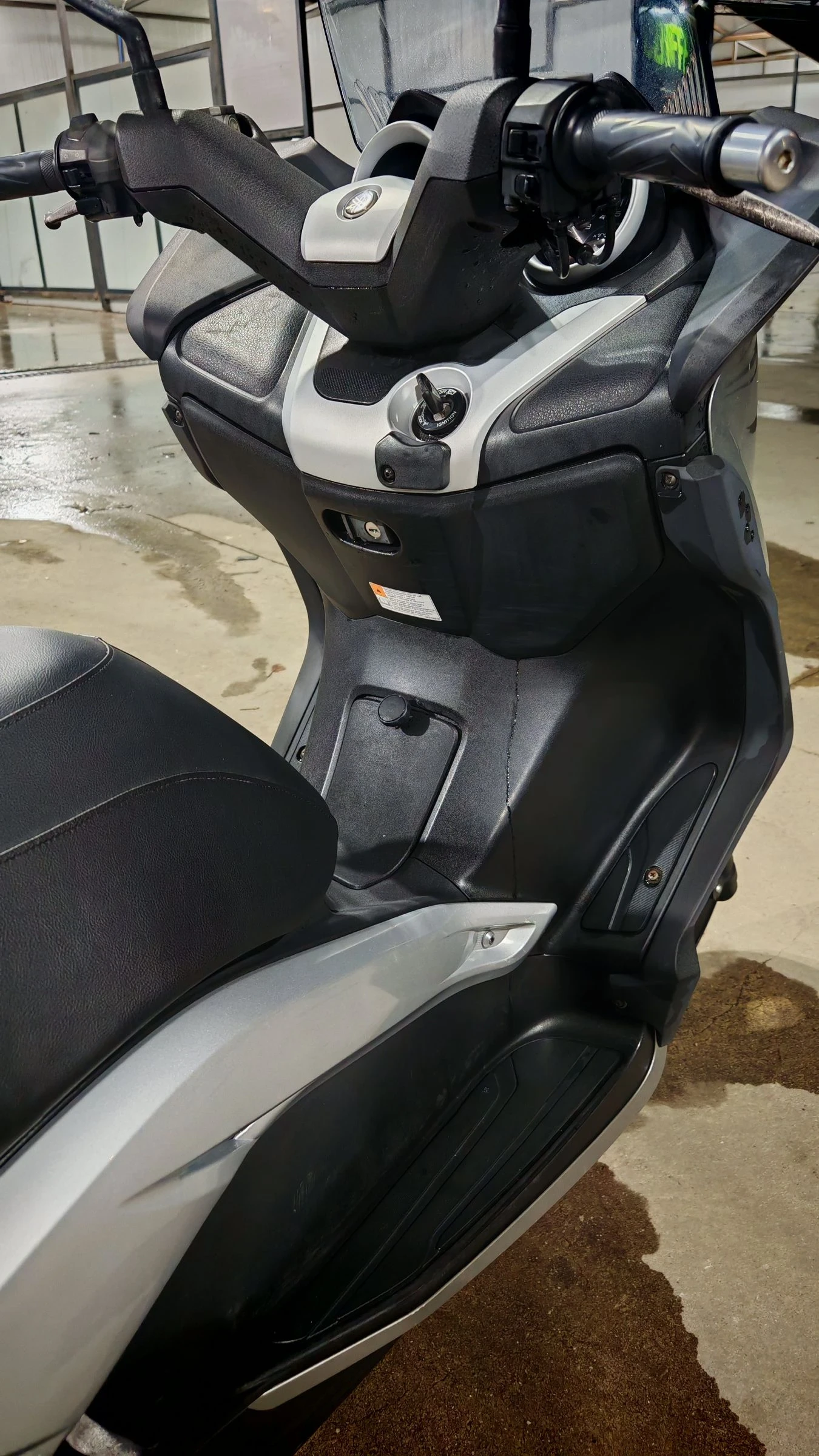 Yamaha X-max YP 250 / ВИДЕО - изображение 7