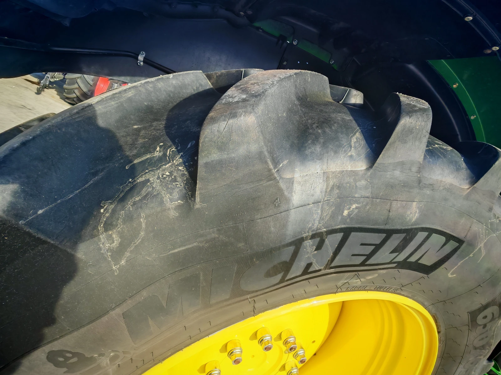 Трактор John Deere 6195R лизинг с първоначална вноска 20 % - изображение 9