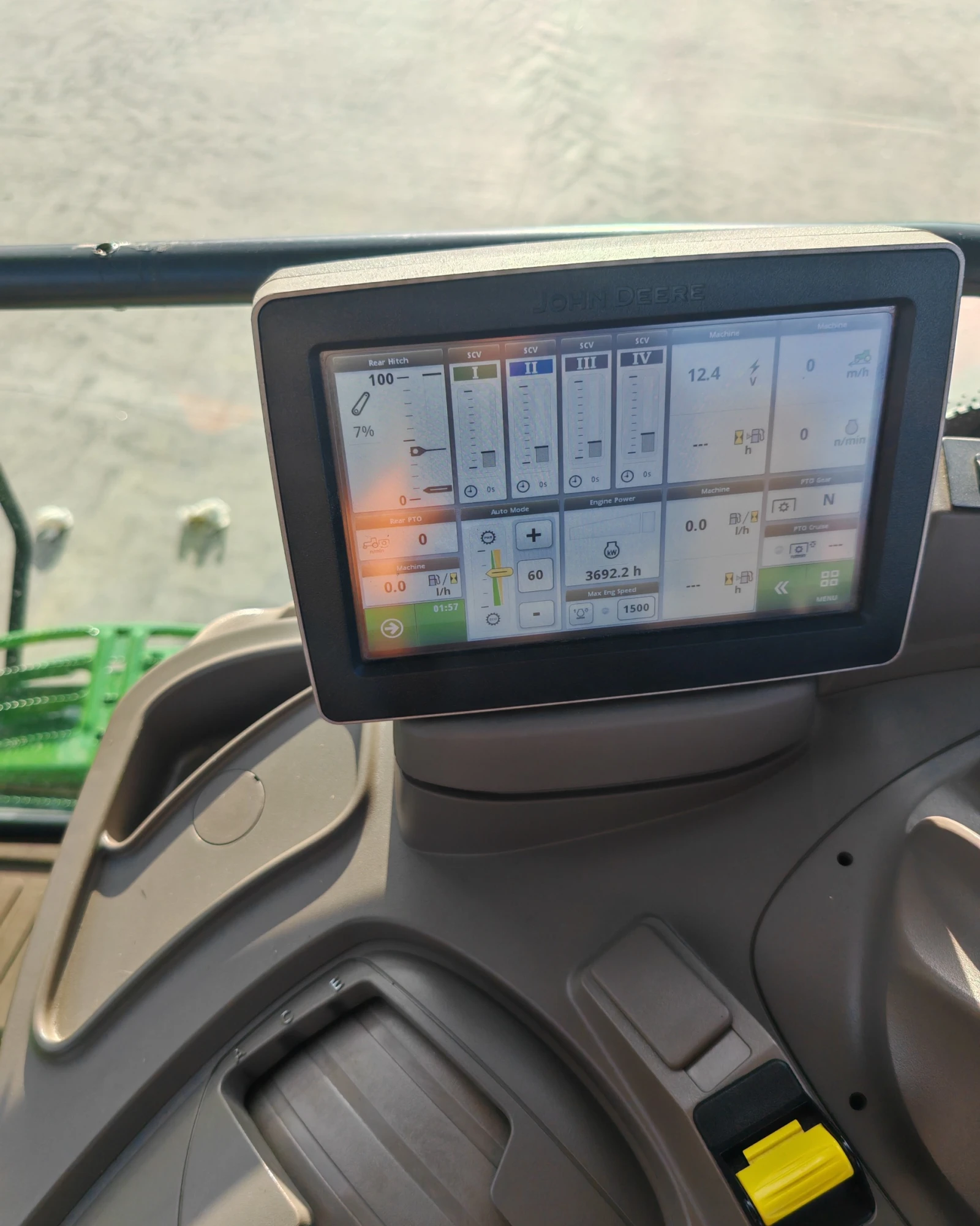  John Deere 6195R     20 % | Mobile.bg   14