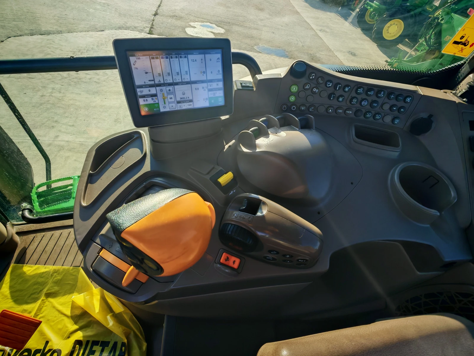  John Deere 6195R     20 % | Mobile.bg   15