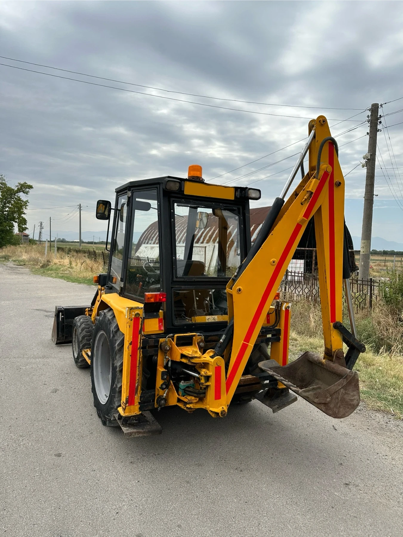 Багер JCB Lewis Badger 4WD  - изображение 5